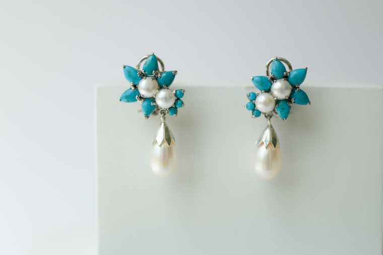 Bluestar Flower Earrings - Image 4