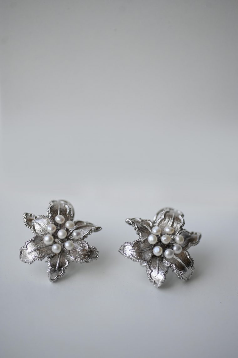 Asiatic Lily Earrings