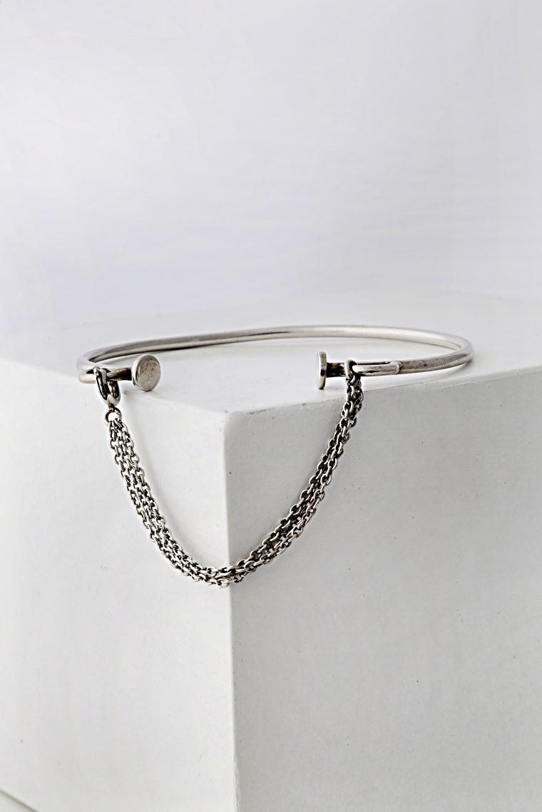 Elliptical Silver Bangle with Chain - Image 4